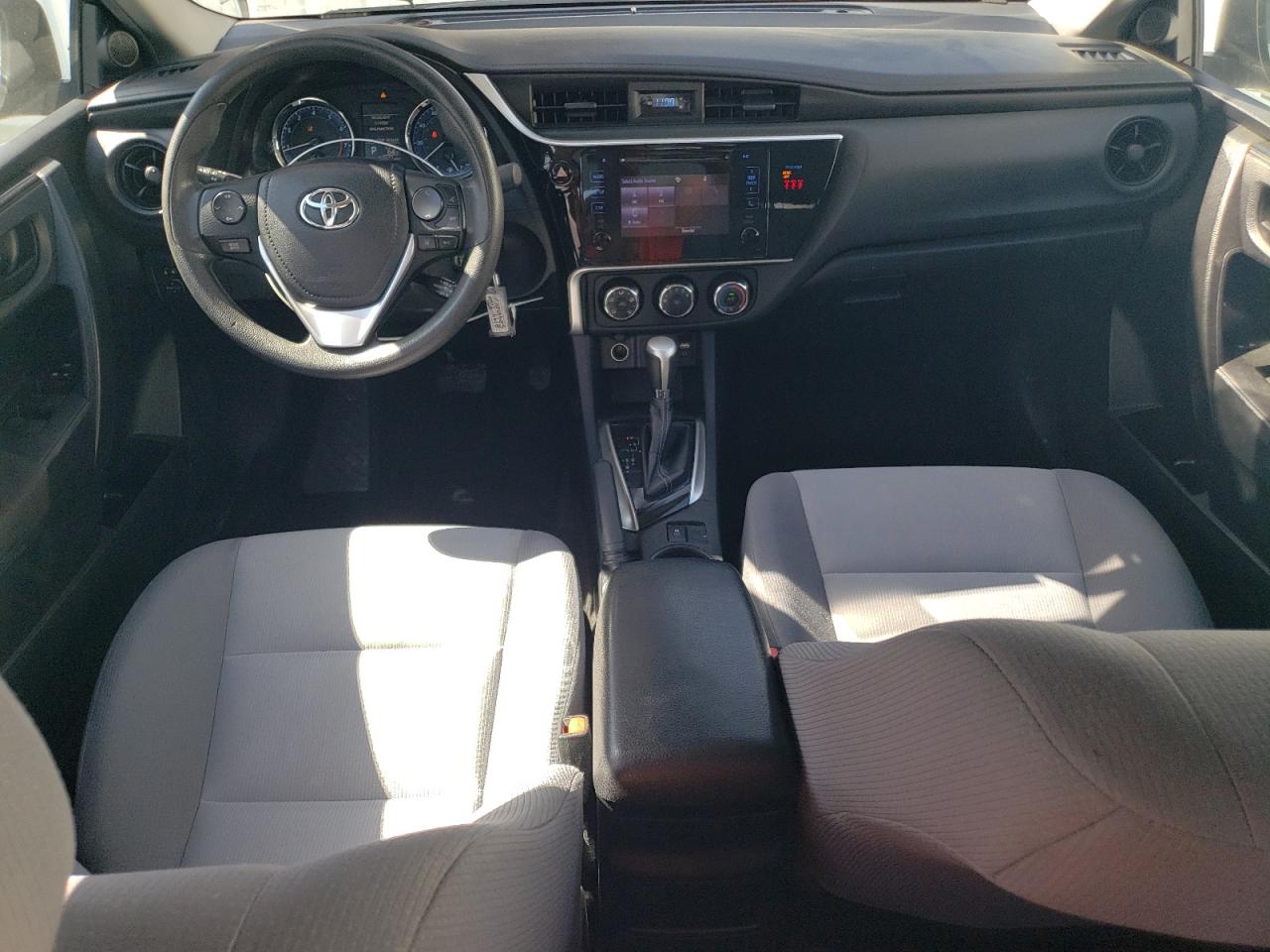 Photo 7 VIN: 2T1BURHE4KC203709 - TOYOTA COROLLA 