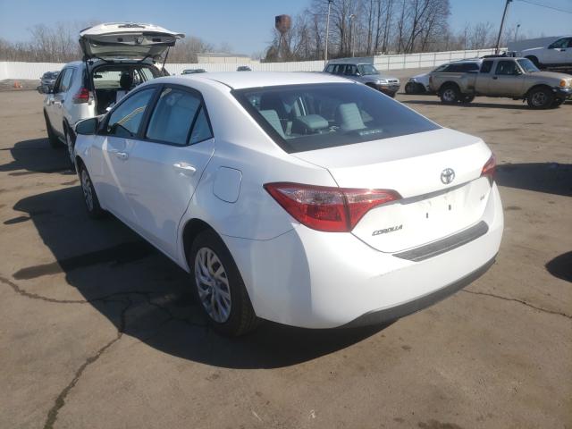 Photo 2 VIN: 2T1BURHE4KC205377 - TOYOTA COROLLA L 