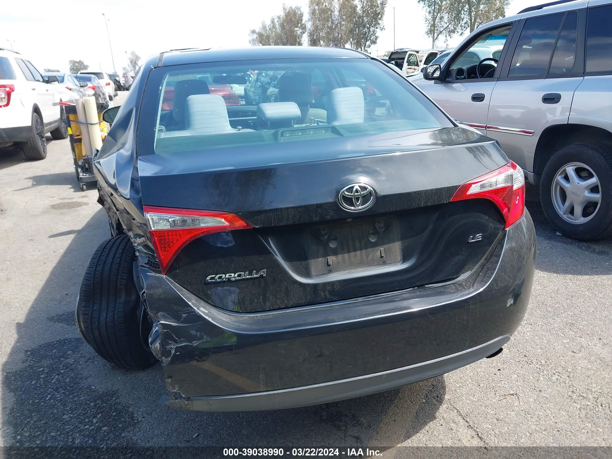 Photo 15 VIN: 2T1BURHE5FC269739 - TOYOTA COROLLA 