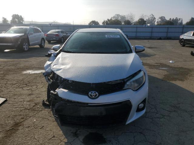 Photo 4 VIN: 2T1BURHE5FC272415 - TOYOTA COROLLA L 