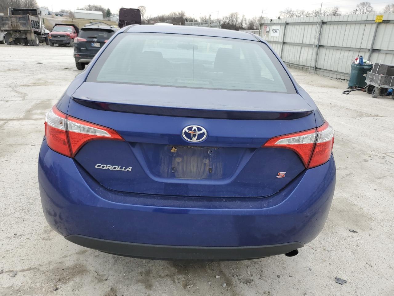 Photo 5 VIN: 2T1BURHE5FC330703 - TOYOTA COROLLA 