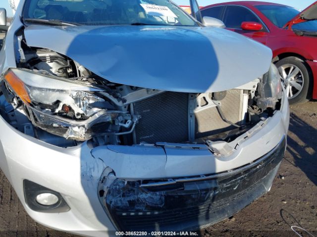 Photo 5 VIN: 2T1BURHE5FC384115 - TOYOTA COROLLA 