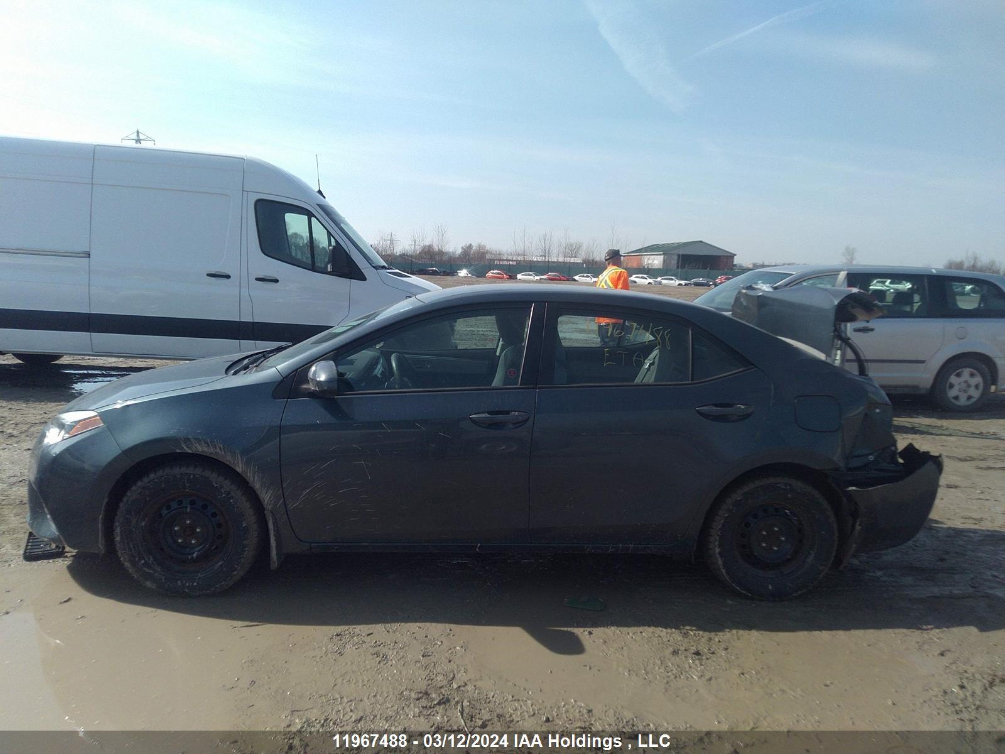 Photo 13 VIN: 2T1BURHE5FC450257 - TOYOTA COROLLA 