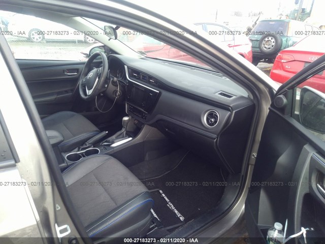 Photo 4 VIN: 2T1BURHE5HC806273 - TOYOTA COROLLA 