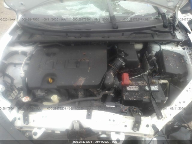 Photo 9 VIN: 2T1BURHE5HC812512 - TOYOTA COROLLA 