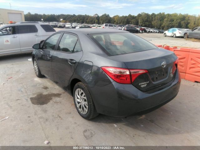 Photo 2 VIN: 2T1BURHE5JC010340 - TOYOTA COROLLA 