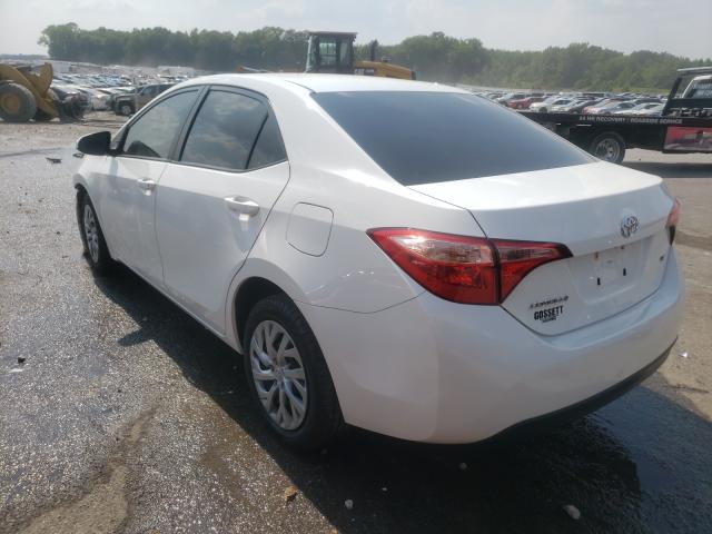 Photo 2 VIN: 2T1BURHE5JC014937 - TOYOTA COROLLA L 