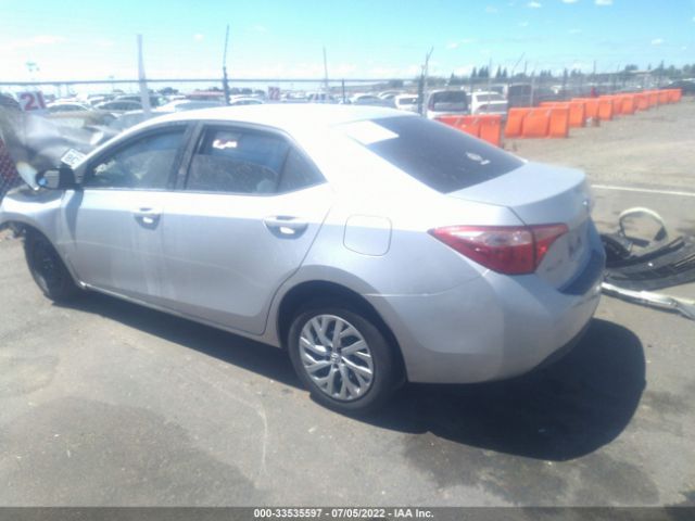 Photo 2 VIN: 2T1BURHE5JC028482 - TOYOTA COROLLA 