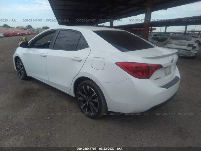 Photo 2 VIN: 2T1BURHE5JC043192 - TOYOTA COROLLA 