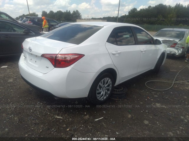 Photo 3 VIN: 2T1BURHE5JC057075 - TOYOTA COROLLA 