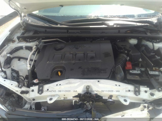 Photo 9 VIN: 2T1BURHE5JC057075 - TOYOTA COROLLA 