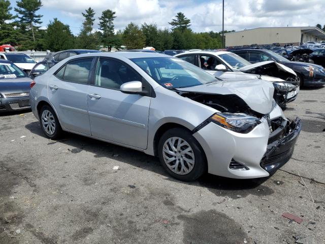 Photo 3 VIN: 2T1BURHE5JC061563 - TOYOTA COROLLA L 