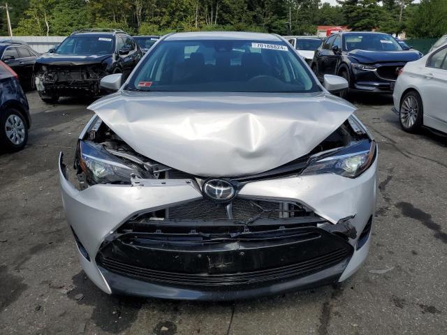 Photo 4 VIN: 2T1BURHE5JC061563 - TOYOTA COROLLA L 