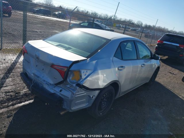 Photo 3 VIN: 2T1BURHE5JC070909 - TOYOTA COROLLA 