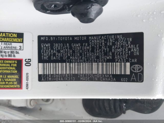 Photo 8 VIN: 2T1BURHE5JC070957 - TOYOTA COROLLA 