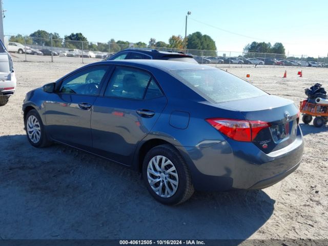 Photo 2 VIN: 2T1BURHE5JC077858 - TOYOTA COROLLA 