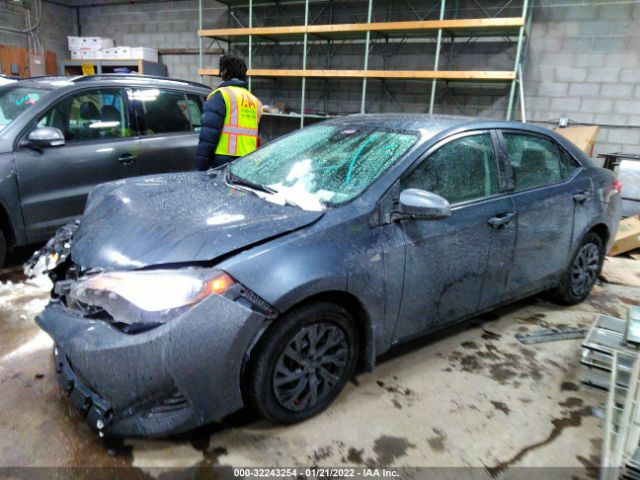 Photo 1 VIN: 2T1BURHE5JC111748 - TOYOTA COROLLA 