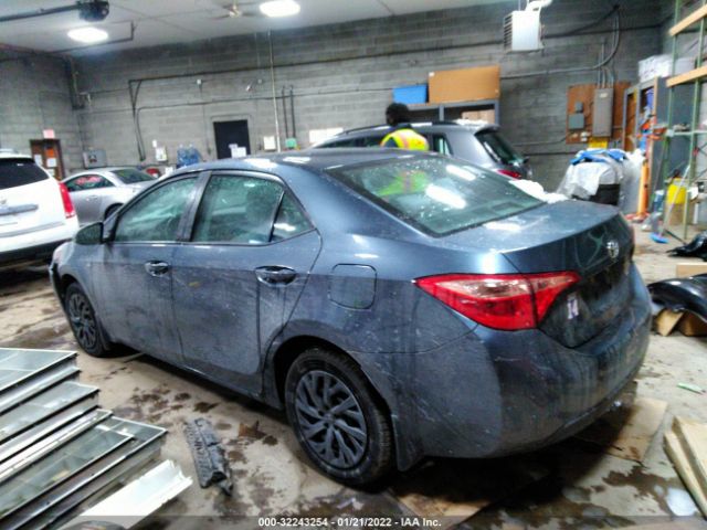 Photo 2 VIN: 2T1BURHE5JC111748 - TOYOTA COROLLA 