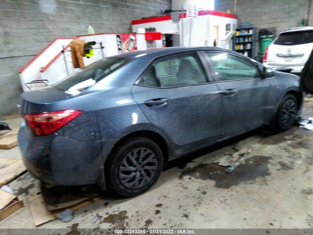 Photo 3 VIN: 2T1BURHE5JC111748 - TOYOTA COROLLA 