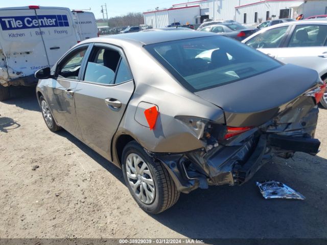 Photo 2 VIN: 2T1BURHE5JC973321 - TOYOTA COROLLA 