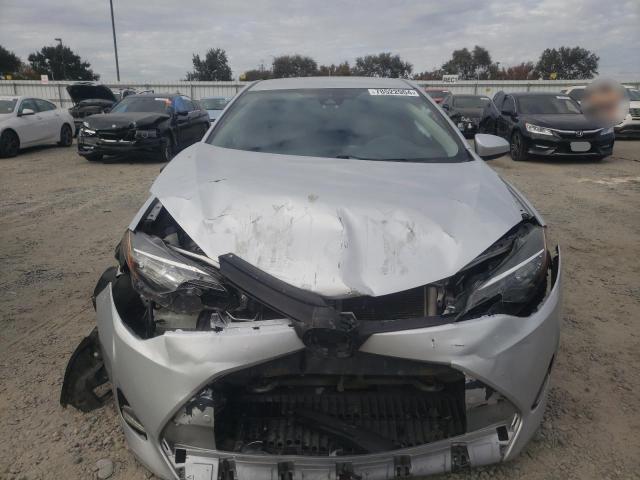 Photo 4 VIN: 2T1BURHE5JC973772 - TOYOTA COROLLA L 