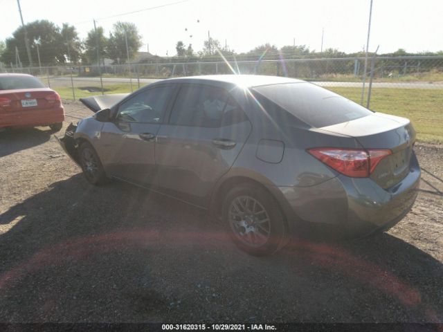 Photo 2 VIN: 2T1BURHE5JC992158 - TOYOTA COROLLA 