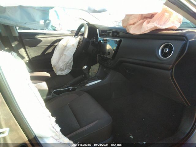 Photo 4 VIN: 2T1BURHE5JC992158 - TOYOTA COROLLA 