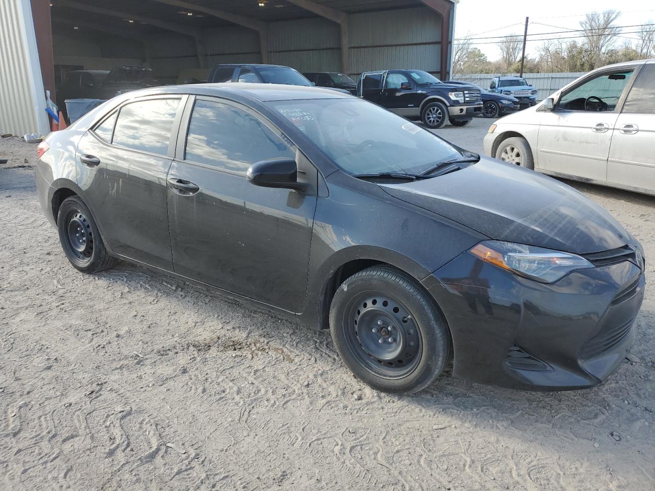 Photo 3 VIN: 2T1BURHE5KC156951 - TOYOTA COROLLA 