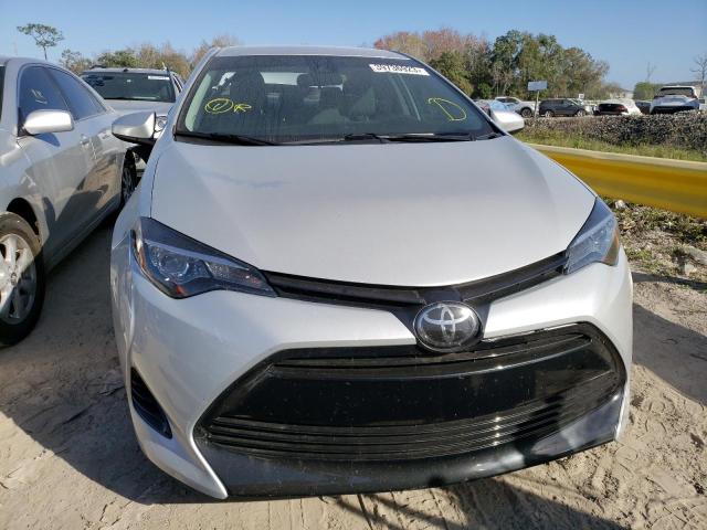 Photo 4 VIN: 2T1BURHE5KC157498 - TOYOTA COROLLA L 