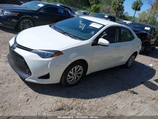 Photo 1 VIN: 2T1BURHE5KC170266 - TOYOTA COROLLA 