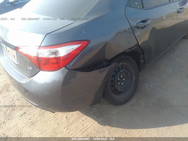 Photo 5 VIN: 2T1BURHE6FC322402 - TOYOTA COROLLA 