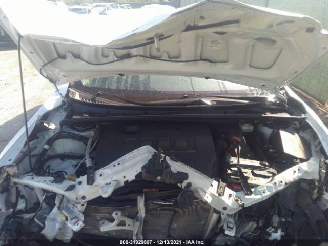 Photo 9 VIN: 2T1BURHE6FC429868 - TOYOTA COROLLA 