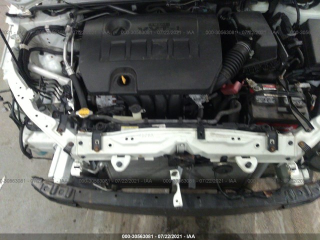 Photo 9 VIN: 2T1BURHE6FC460635 - TOYOTA COROLLA 