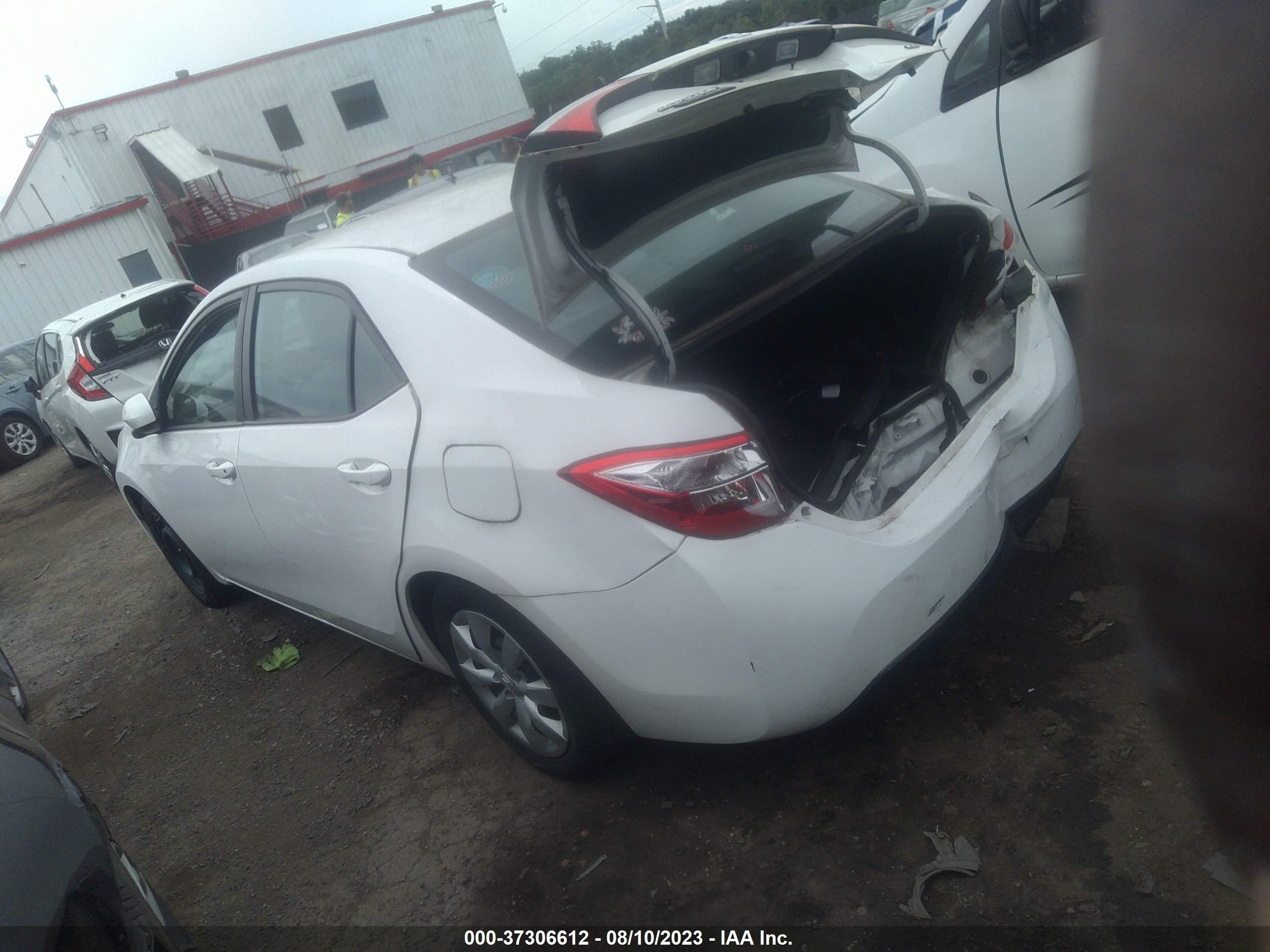 Photo 2 VIN: 2T1BURHE6GC554581 - TOYOTA COROLLA 