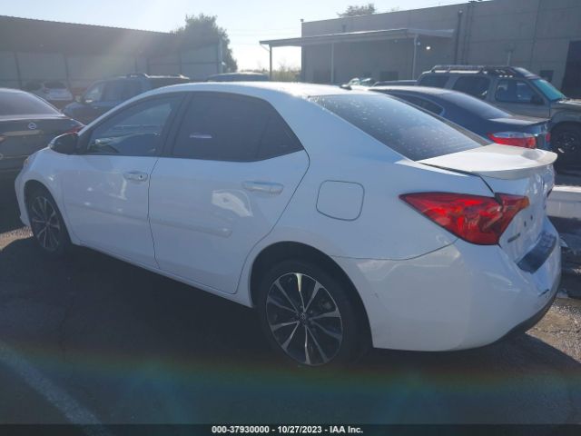 Photo 2 VIN: 2T1BURHE6HC795865 - TOYOTA COROLLA 