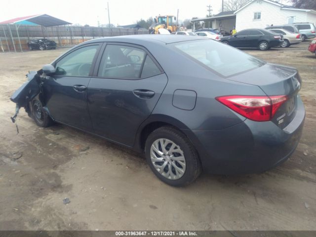 Photo 2 VIN: 2T1BURHE6HC810929 - TOYOTA COROLLA 