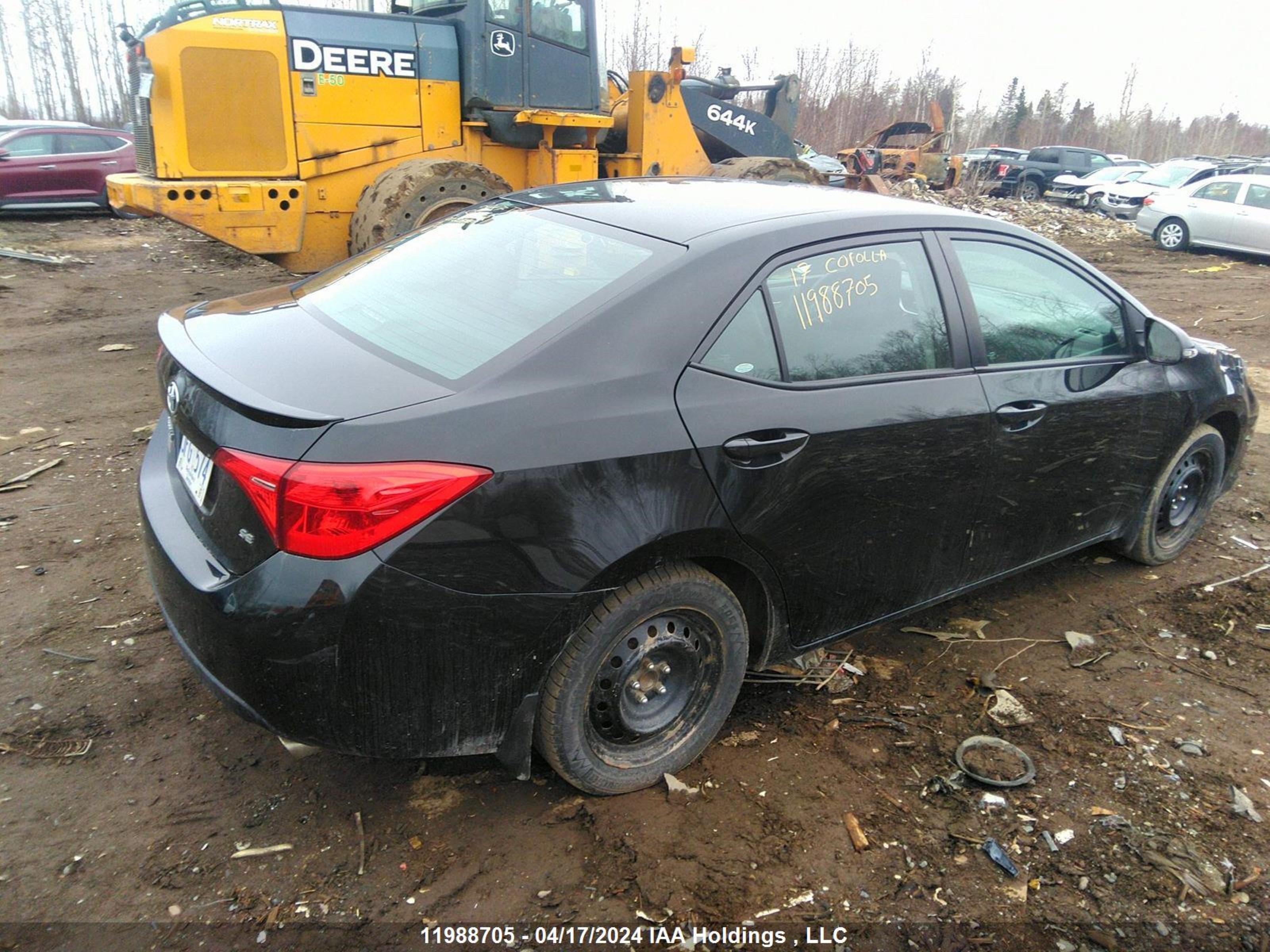 Photo 3 VIN: 2T1BURHE6HC816665 - TOYOTA COROLLA 