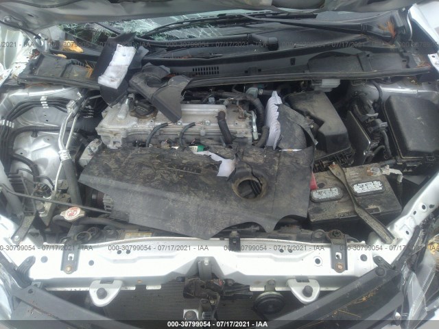 Photo 9 VIN: 2T1BURHE6HC846670 - TOYOTA COROLLA 