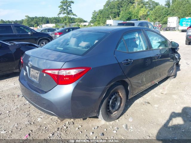 Photo 3 VIN: 2T1BURHE6JC005986 - TOYOTA COROLLA 