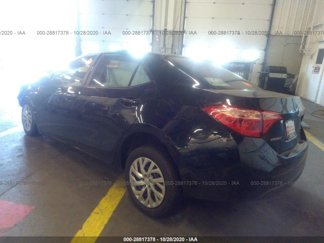 Photo 2 VIN: 2T1BURHE6JC010394 - TOYOTA COROLLA 