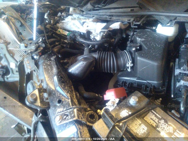 Photo 9 VIN: 2T1BURHE6JC010394 - TOYOTA COROLLA 