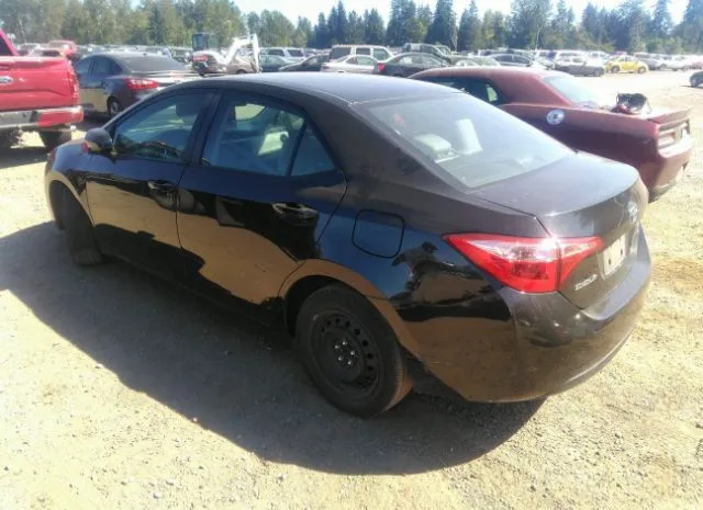 Photo 2 VIN: 2T1BURHE6JC015000 - TOYOTA COROLLA 