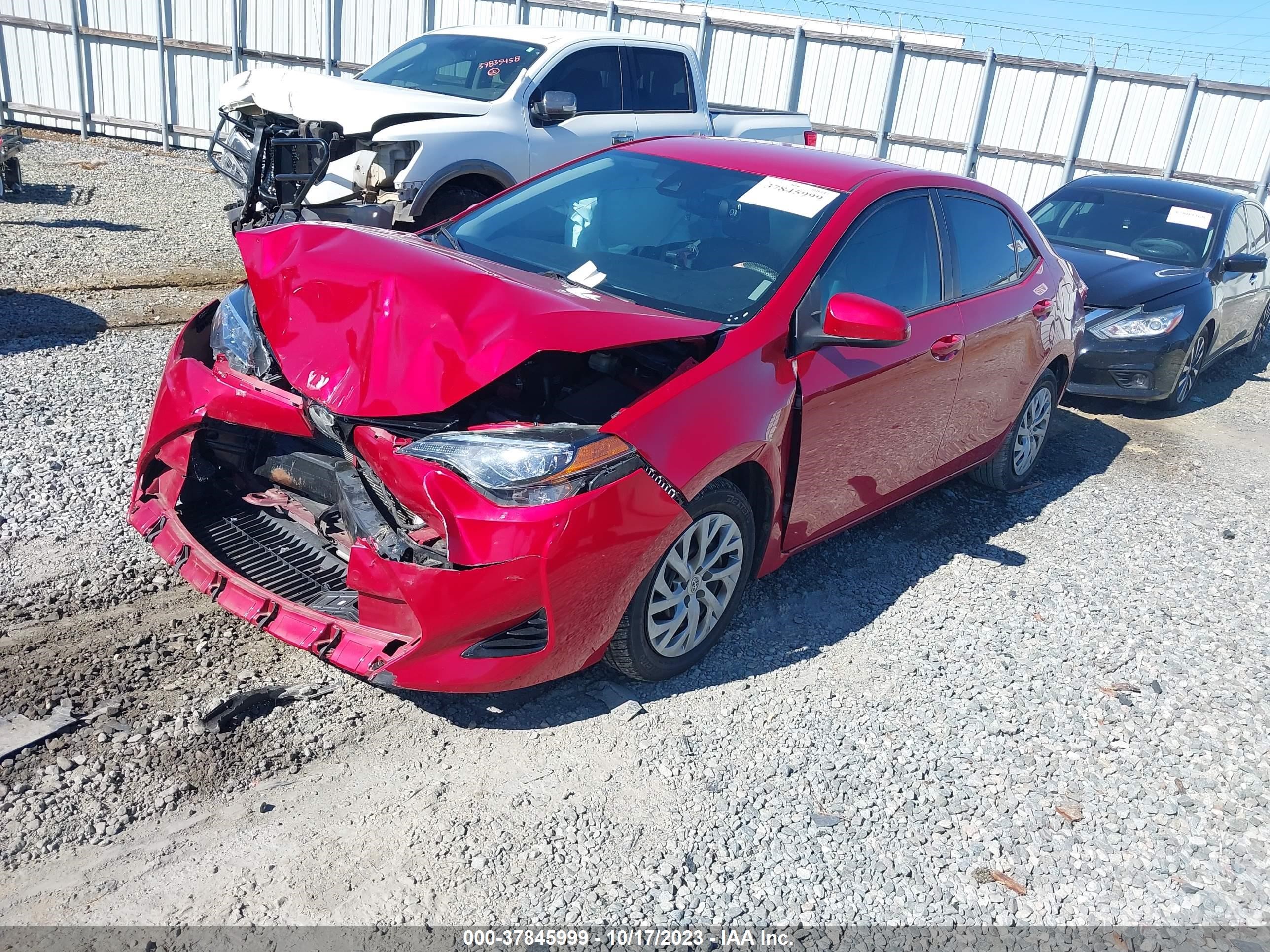 Photo 1 VIN: 2T1BURHE6JC022724 - TOYOTA COROLLA 