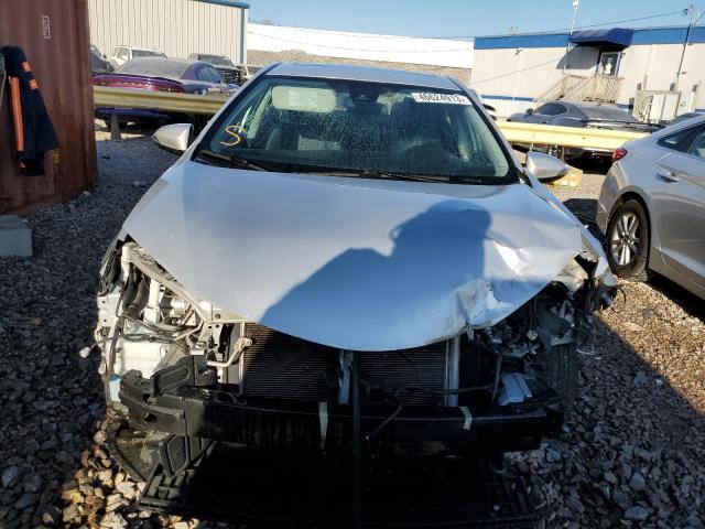 Photo 4 VIN: 2T1BURHE6JC029883 - TOYOTA COROLLA L 