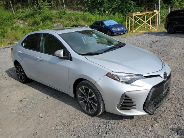 Photo 3 VIN: 2T1BURHE6JC045307 - TOYOTA COROLLA L 