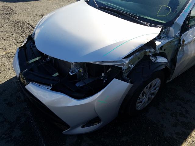 Photo 8 VIN: 2T1BURHE6JC056856 - TOYOTA COROLLA L 