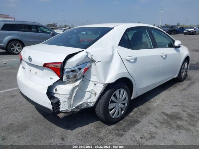 Photo 3 VIN: 2T1BURHE6JC057179 - TOYOTA COROLLA 