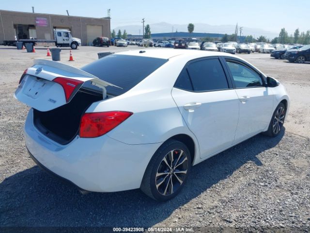 Photo 3 VIN: 2T1BURHE6JC065055 - TOYOTA COROLLA 