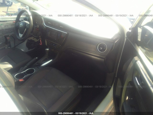 Photo 4 VIN: 2T1BURHE6JC067243 - TOYOTA COROLLA 