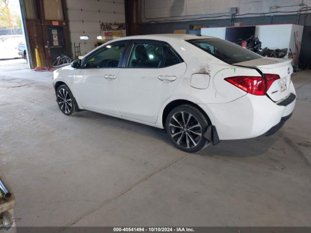 Photo 2 VIN: 2T1BURHE6JC082986 - TOYOTA COROLLA 